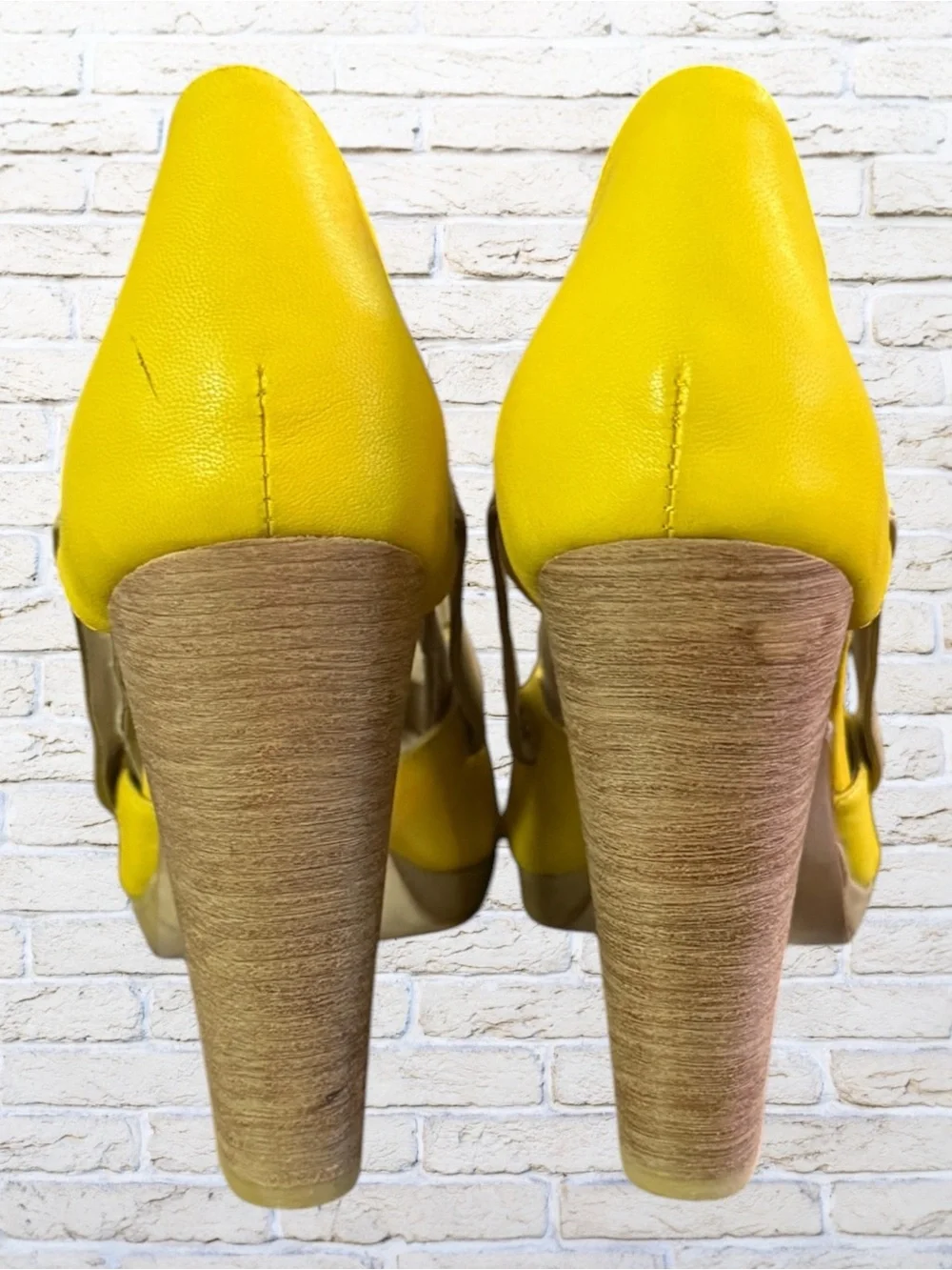 PLOMO Leather Yellow Heel Loafer Pumps - Dolce Gabana Dupes - Size 41 10-10.5
